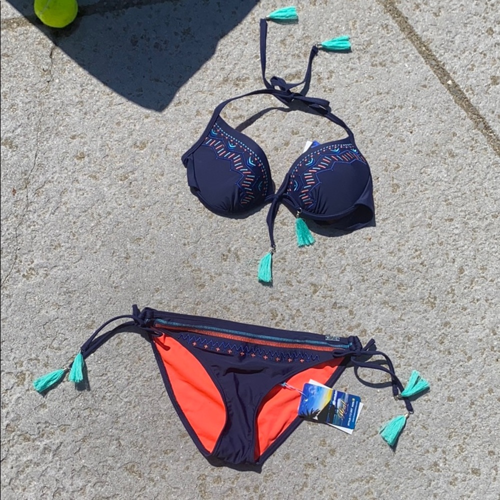 NEW NAVY BIKINI SET